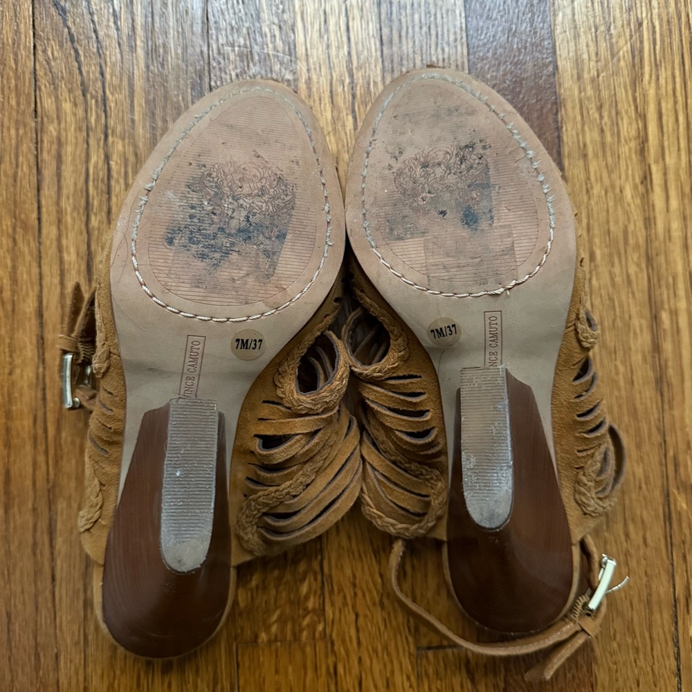 Vince Cameo Janil Sandal - Picture 6 of 7